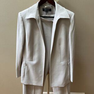 KASPER 12 Neutral Off-white Greige Cream 2-piece All-Lined Jacket Pant SUIT